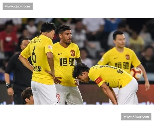 围绕工资帽机制探讨职业体育联盟竞争格局新变局与球队运营策略调整 围绕工资帽机制探讨职业体育联盟竞争格局新变局与球队运营策略调整